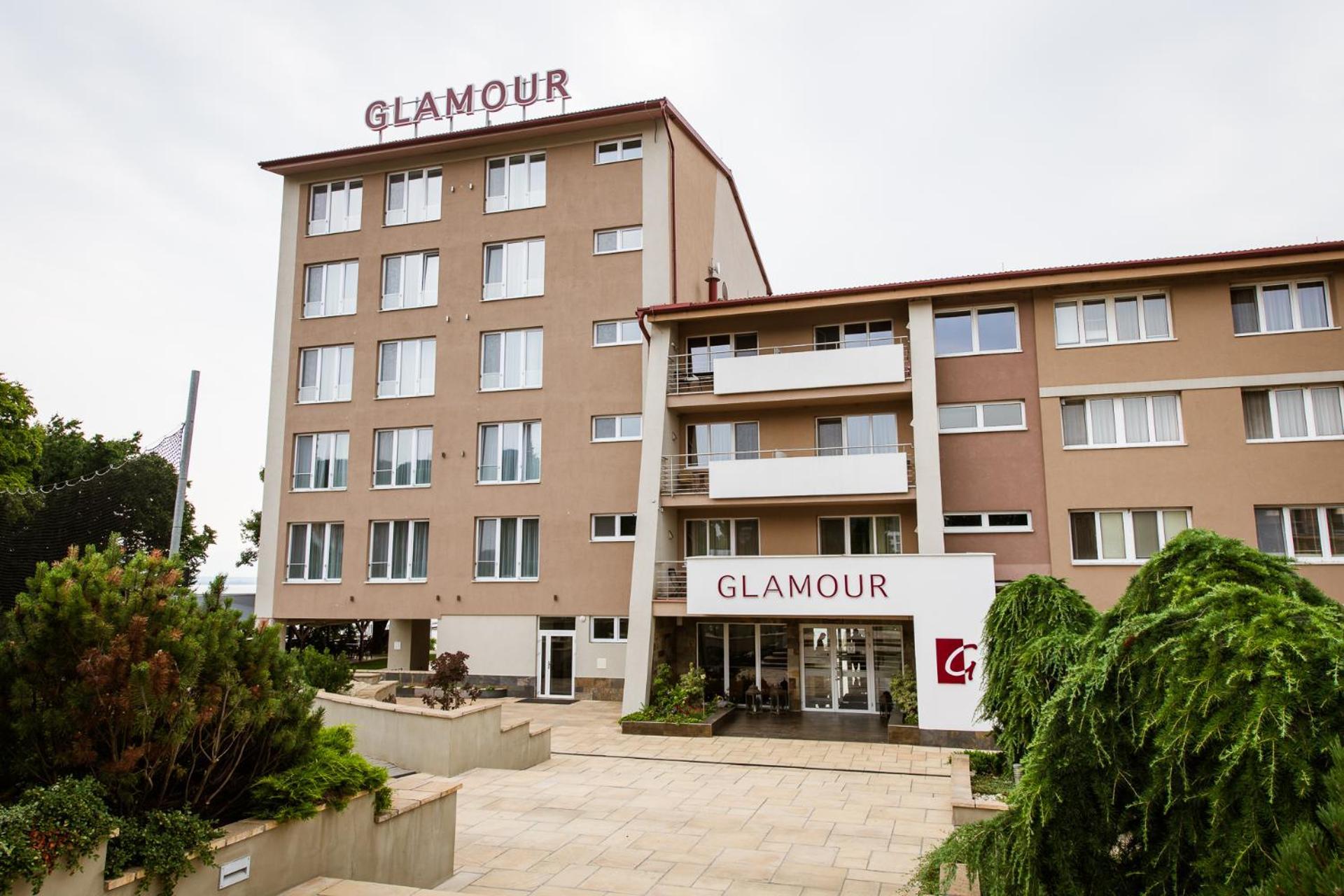 Hotel Glamour Kaluža Exterior foto